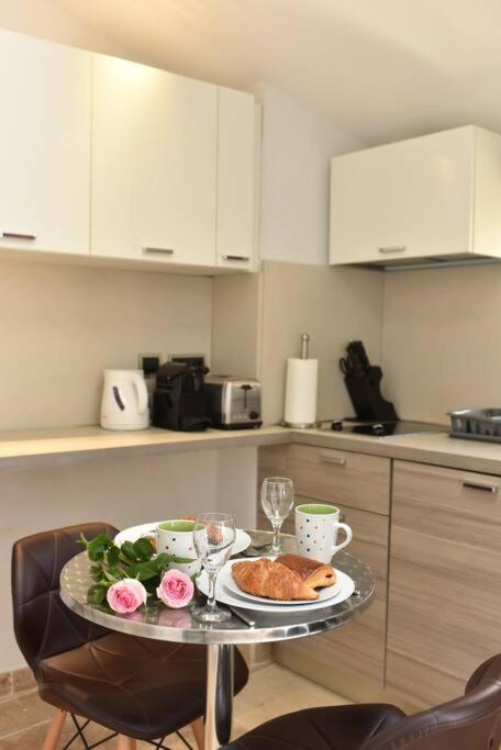 Le Provencal - Center Old Antibes 1Br Flat With Ac, Wifi Apartment Exterior photo